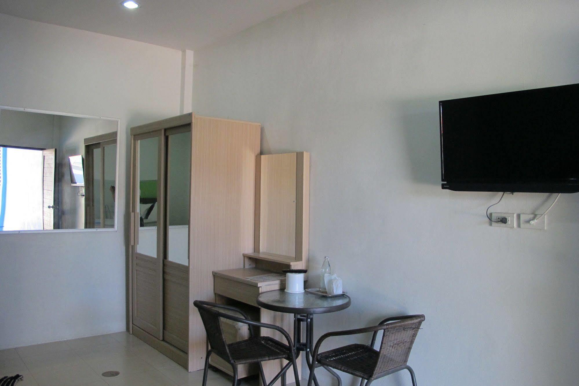 Tongmai Resort Surat Thani Bagian luar foto