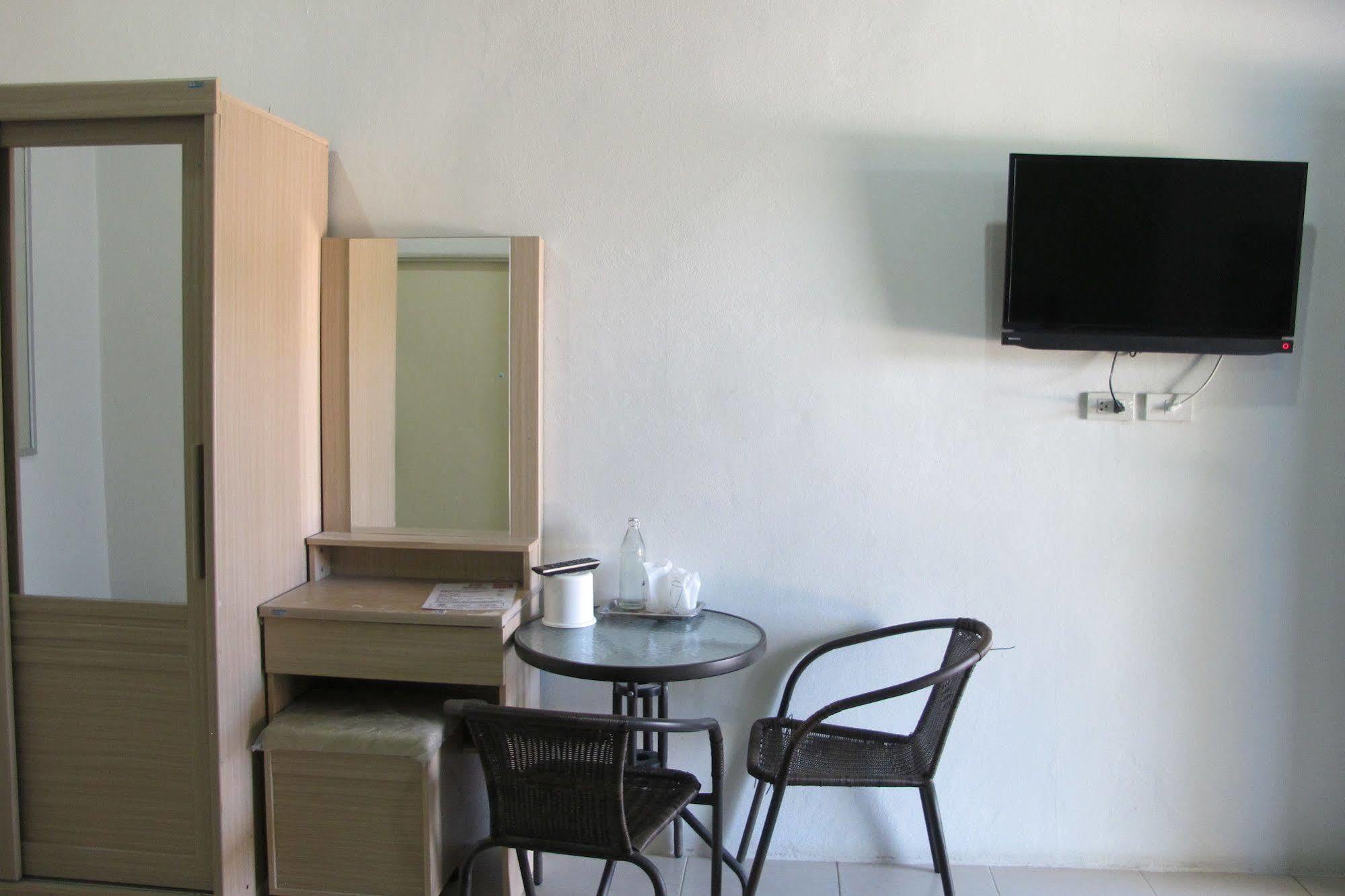 Tongmai Resort Surat Thani Bagian luar foto