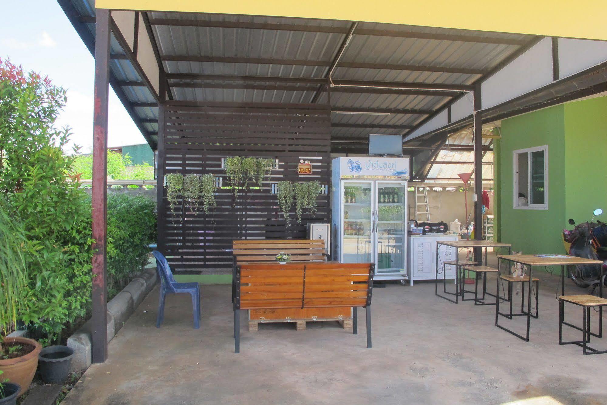 Tongmai Resort Surat Thani Bagian luar foto