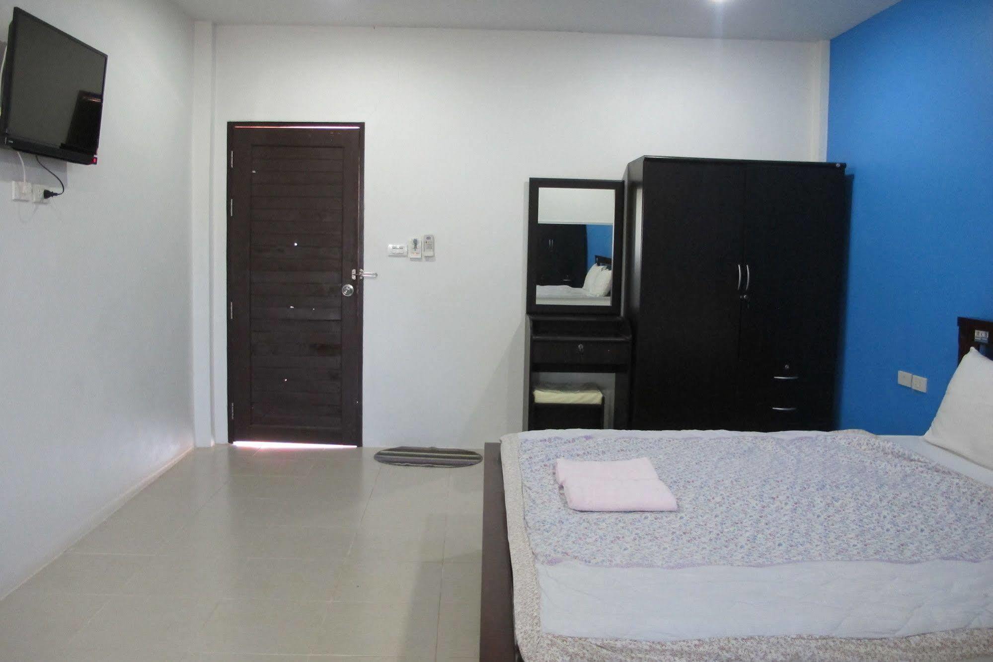 Tongmai Resort Surat Thani Bagian luar foto