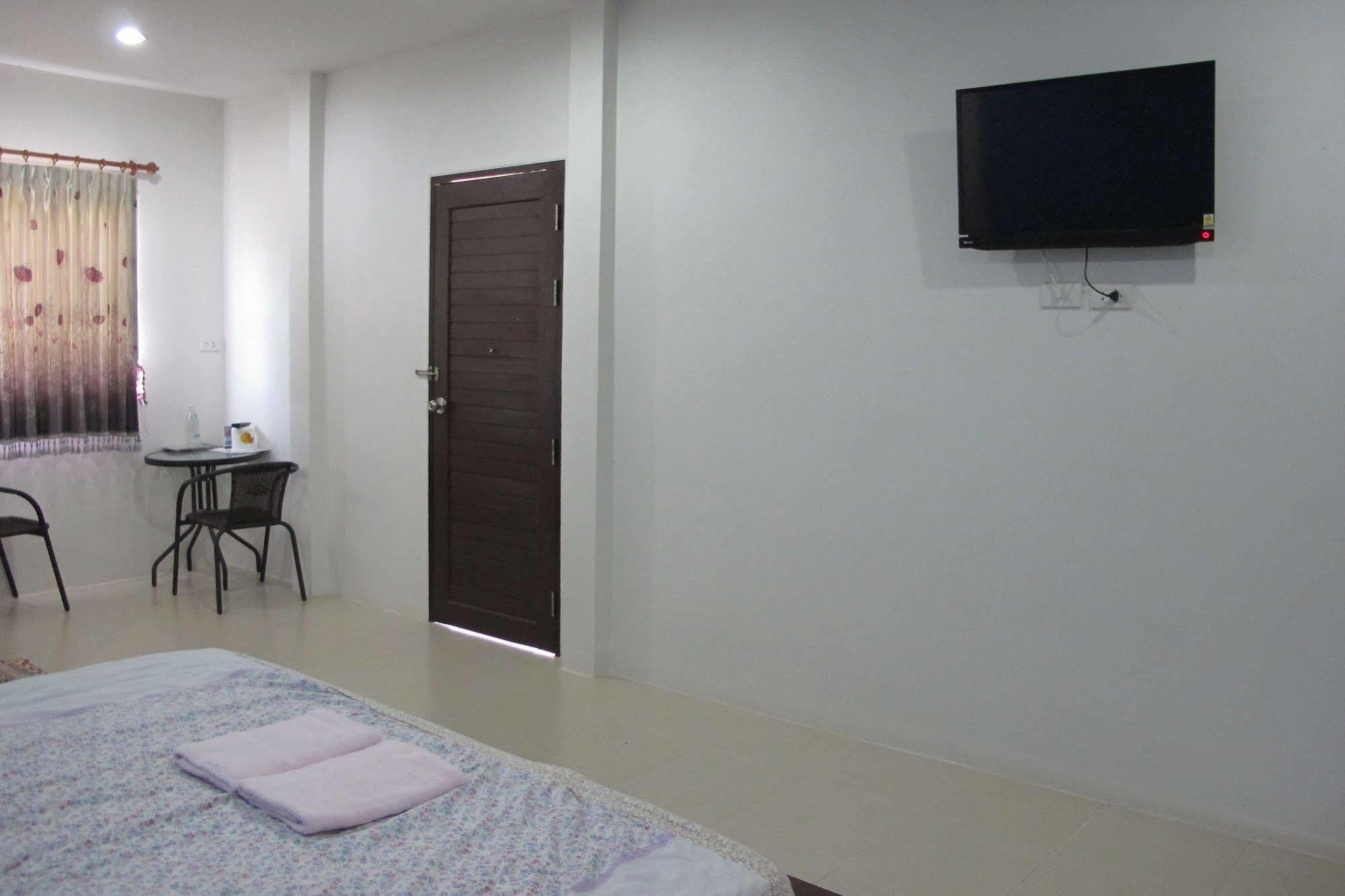 Tongmai Resort Surat Thani Bagian luar foto